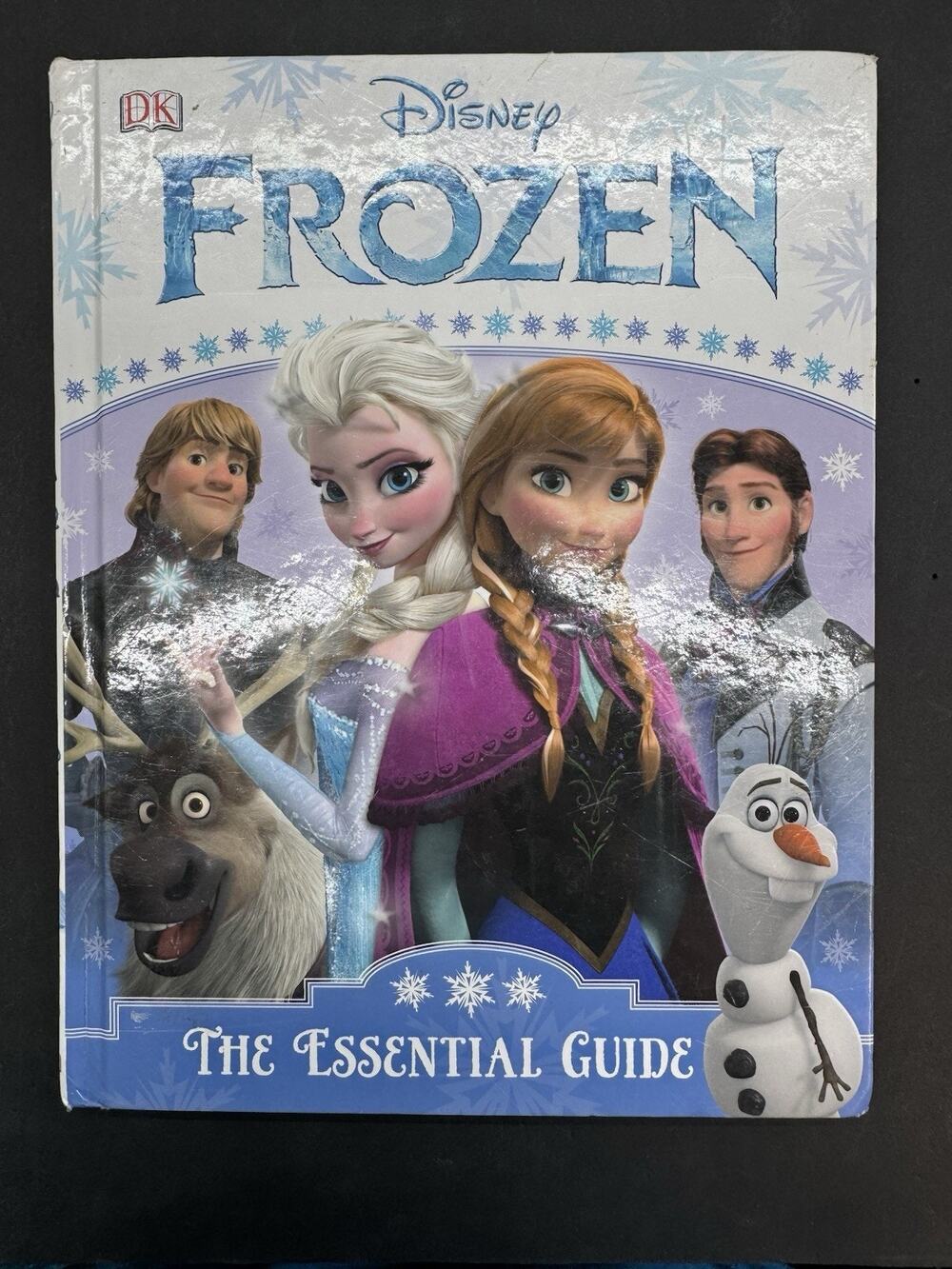 Frozen - The Essential Guide from Disney